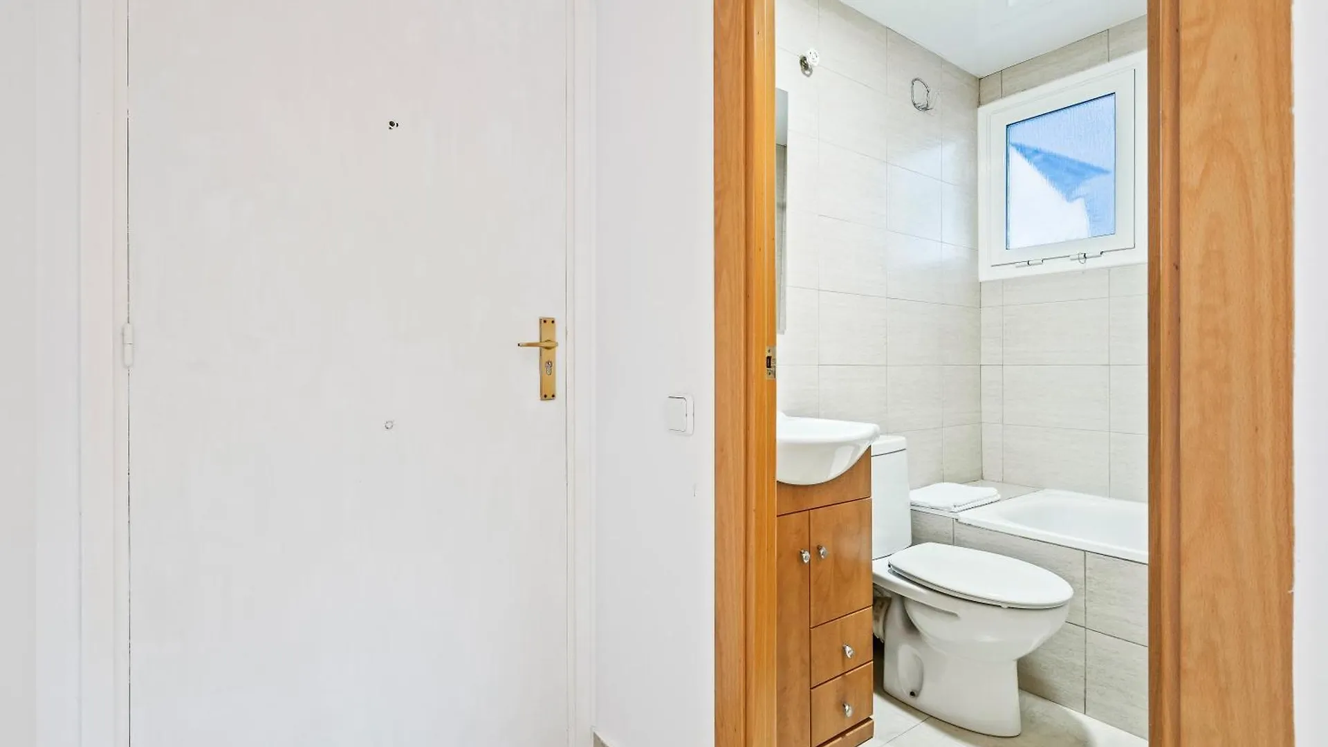 شقة Welcs Apartamento 098 Emp Con Vistas Al Rio إمبوريابرافا